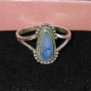 Elegant Australian Opal Silver Ring Size 9.25